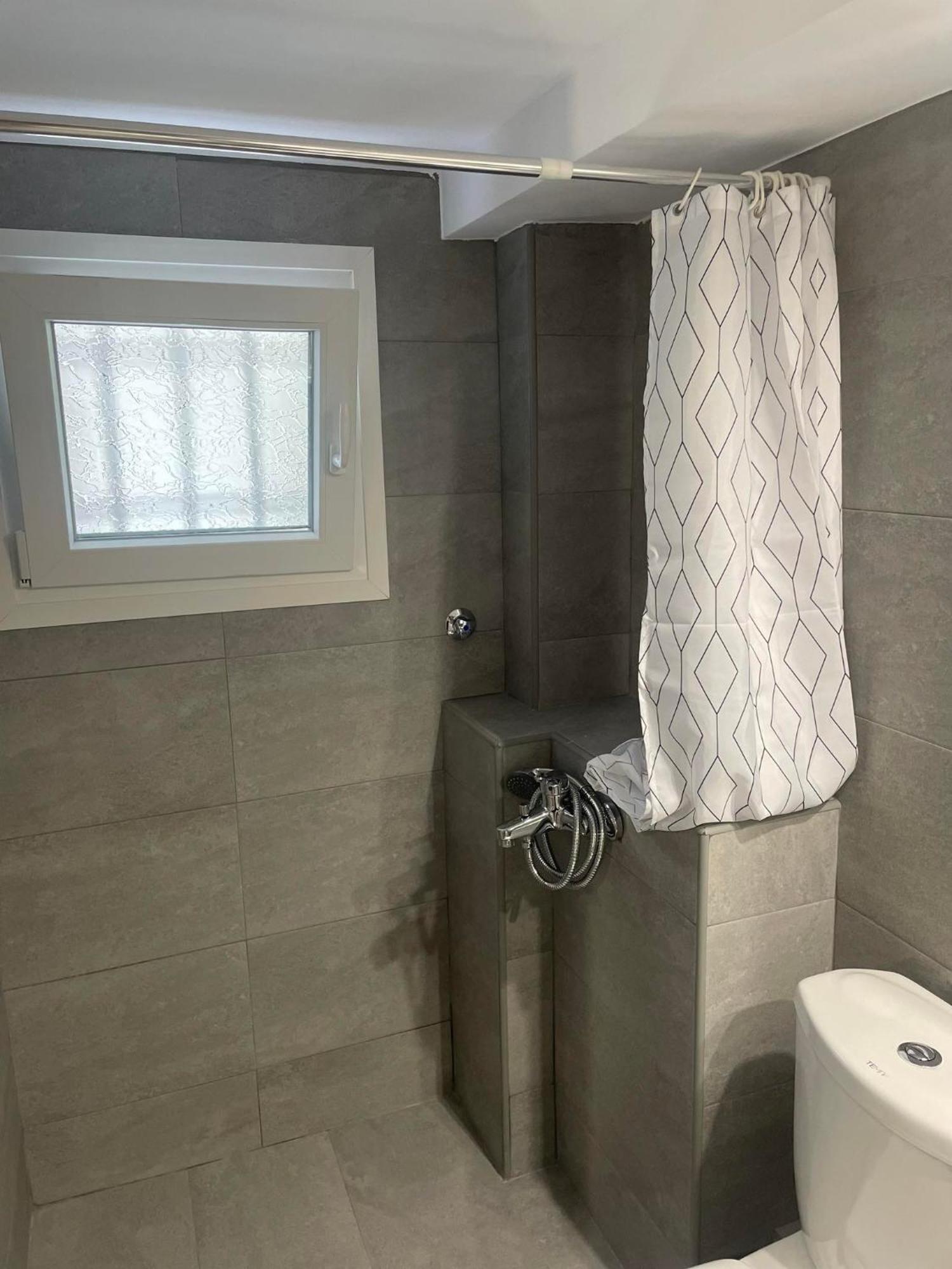 Trainstation Apartment In סלוניקי מראה חיצוני תמונה