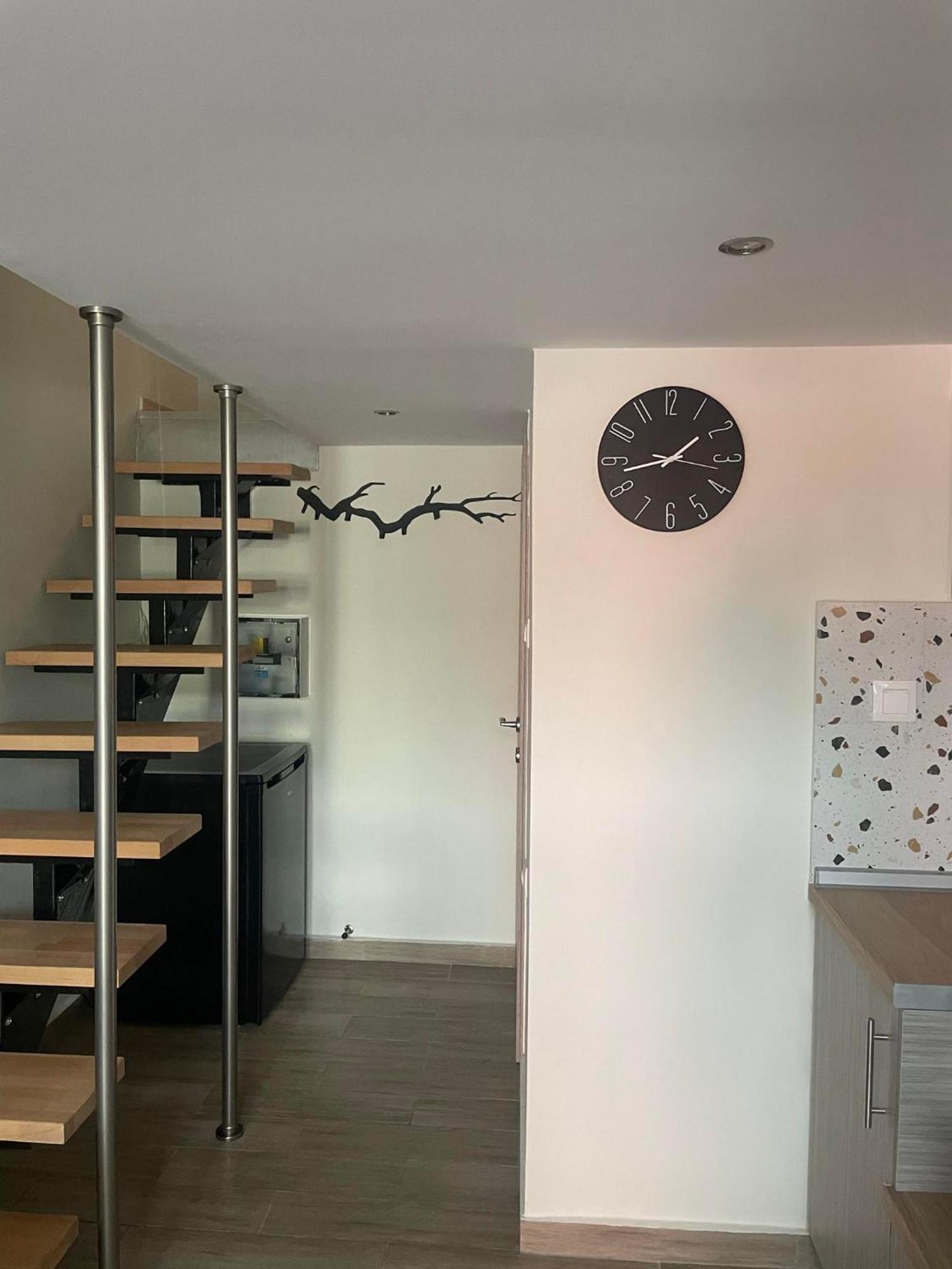 Trainstation Apartment In סלוניקי מראה חיצוני תמונה